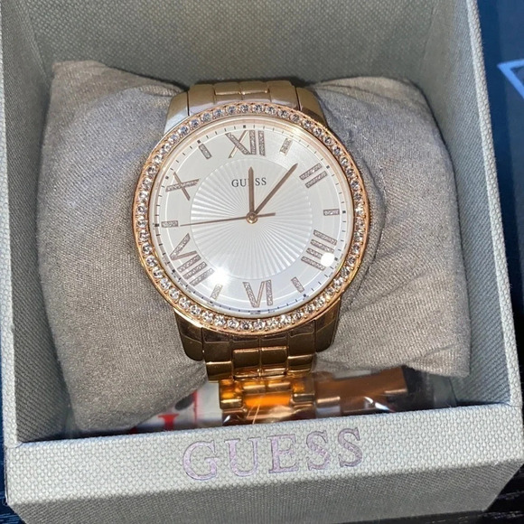 Guess Accessories - Rose Gold Guess Watch​​​​​​​​​​